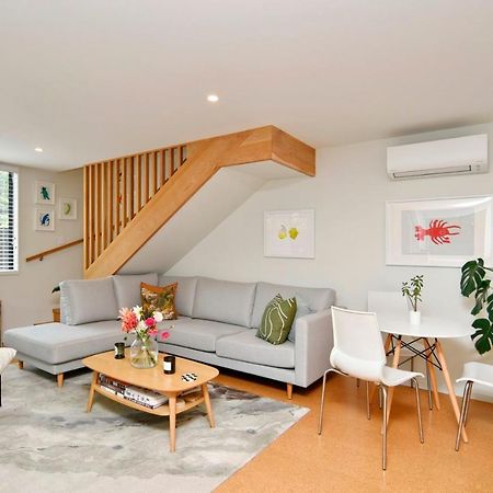 Dickens St - Christchurch Holiday Homes Экстерьер фото