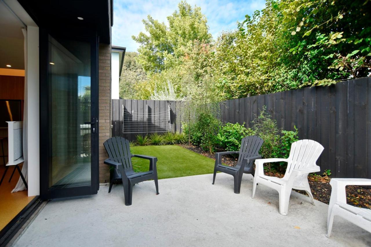 Dickens St - Christchurch Holiday Homes Экстерьер фото