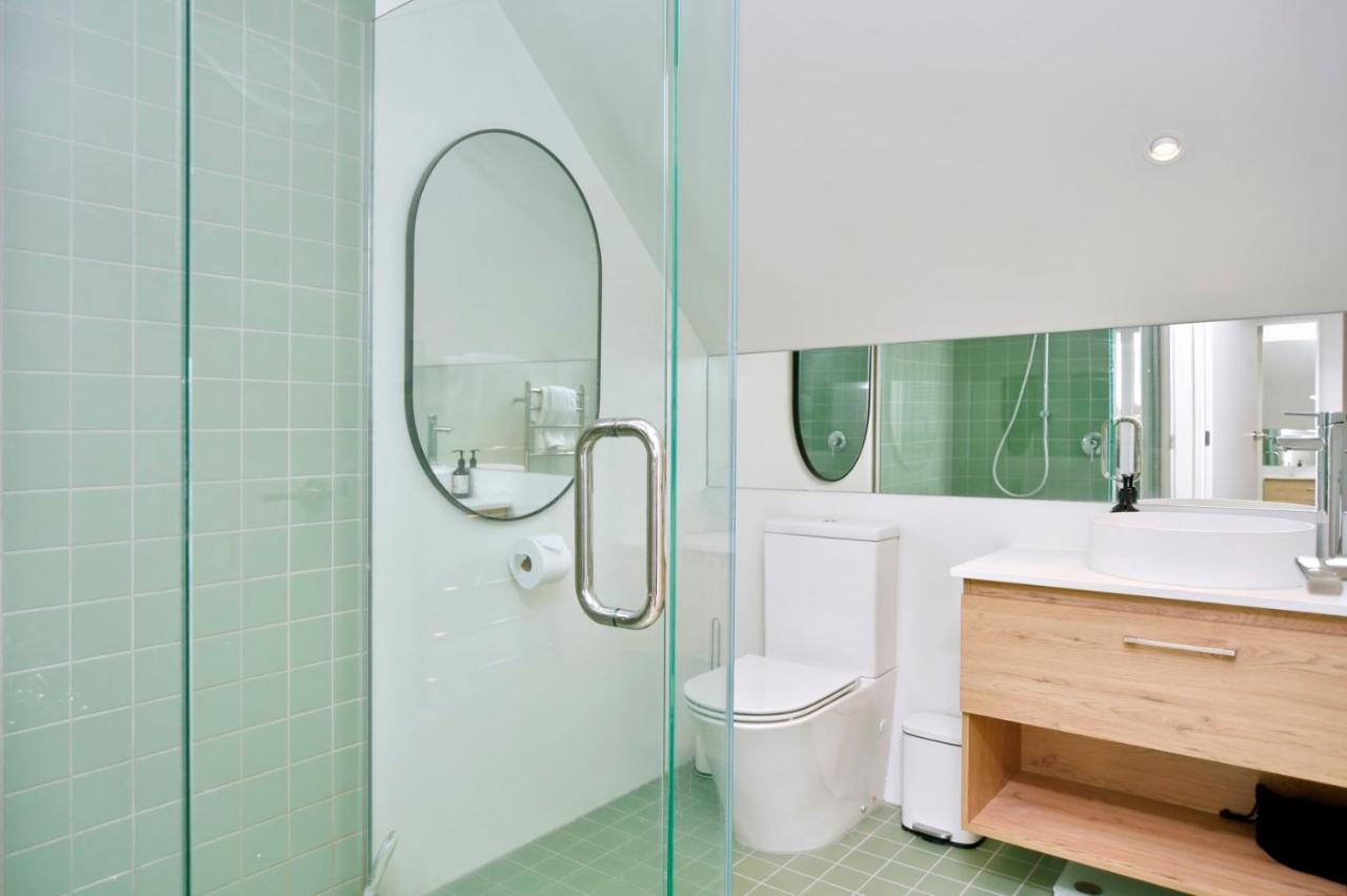Dickens St - Christchurch Holiday Homes Экстерьер фото