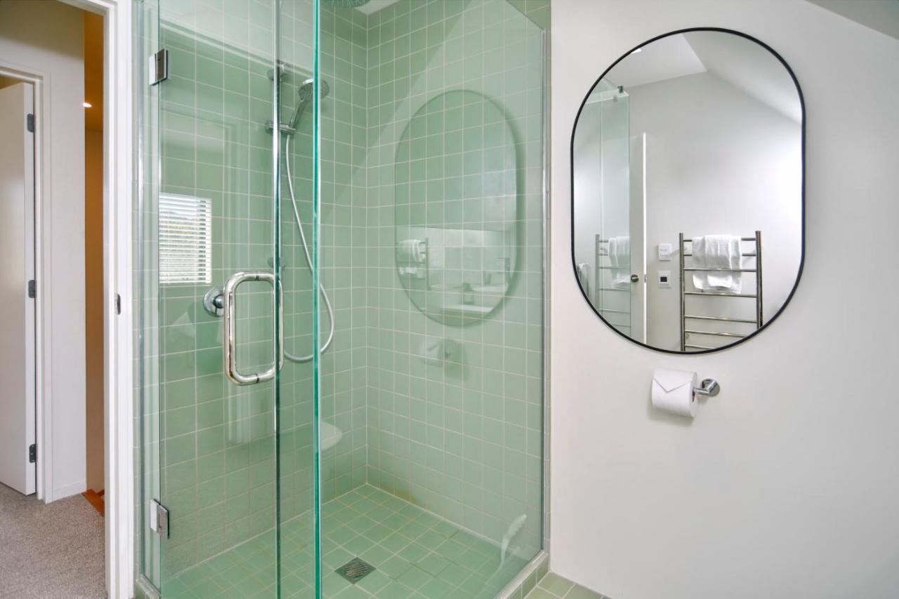 Dickens St - Christchurch Holiday Homes Экстерьер фото