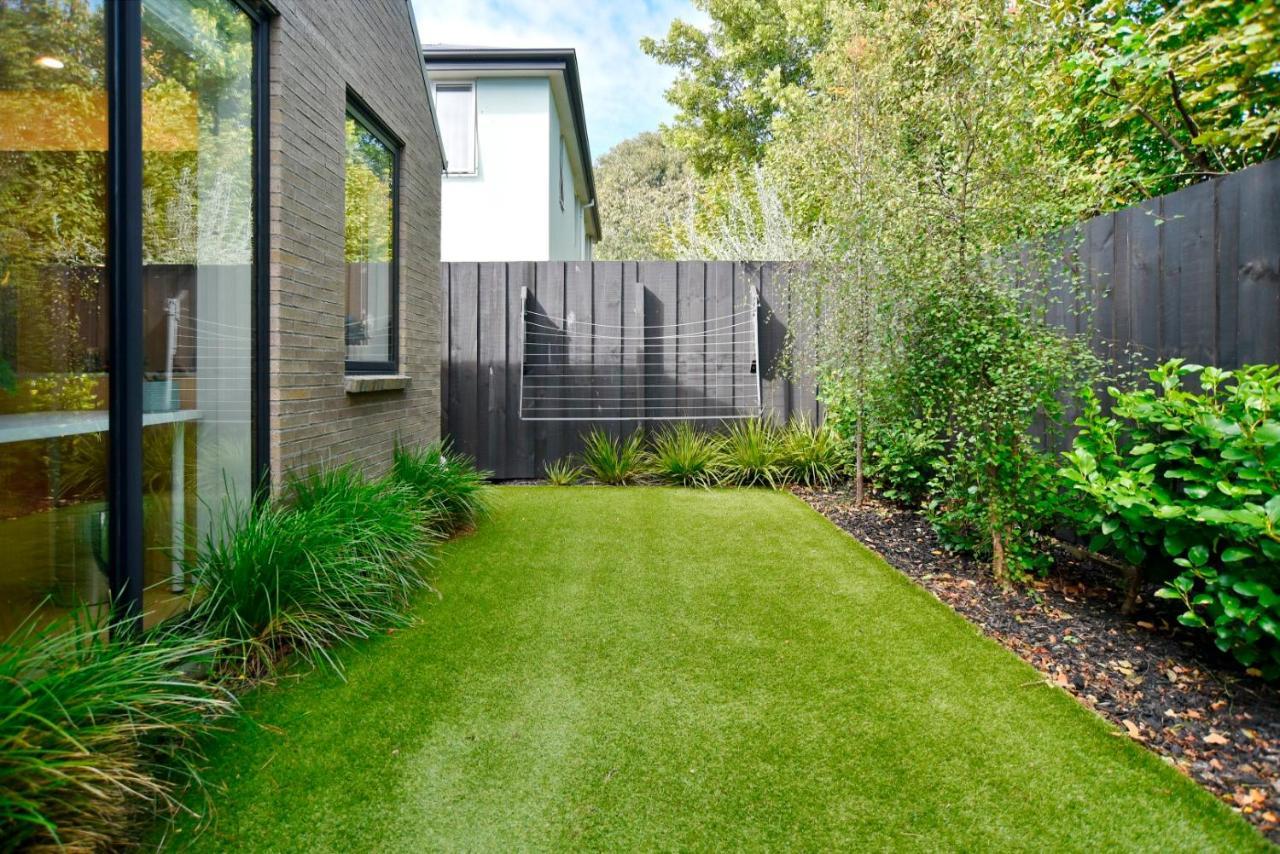 Dickens St - Christchurch Holiday Homes Экстерьер фото